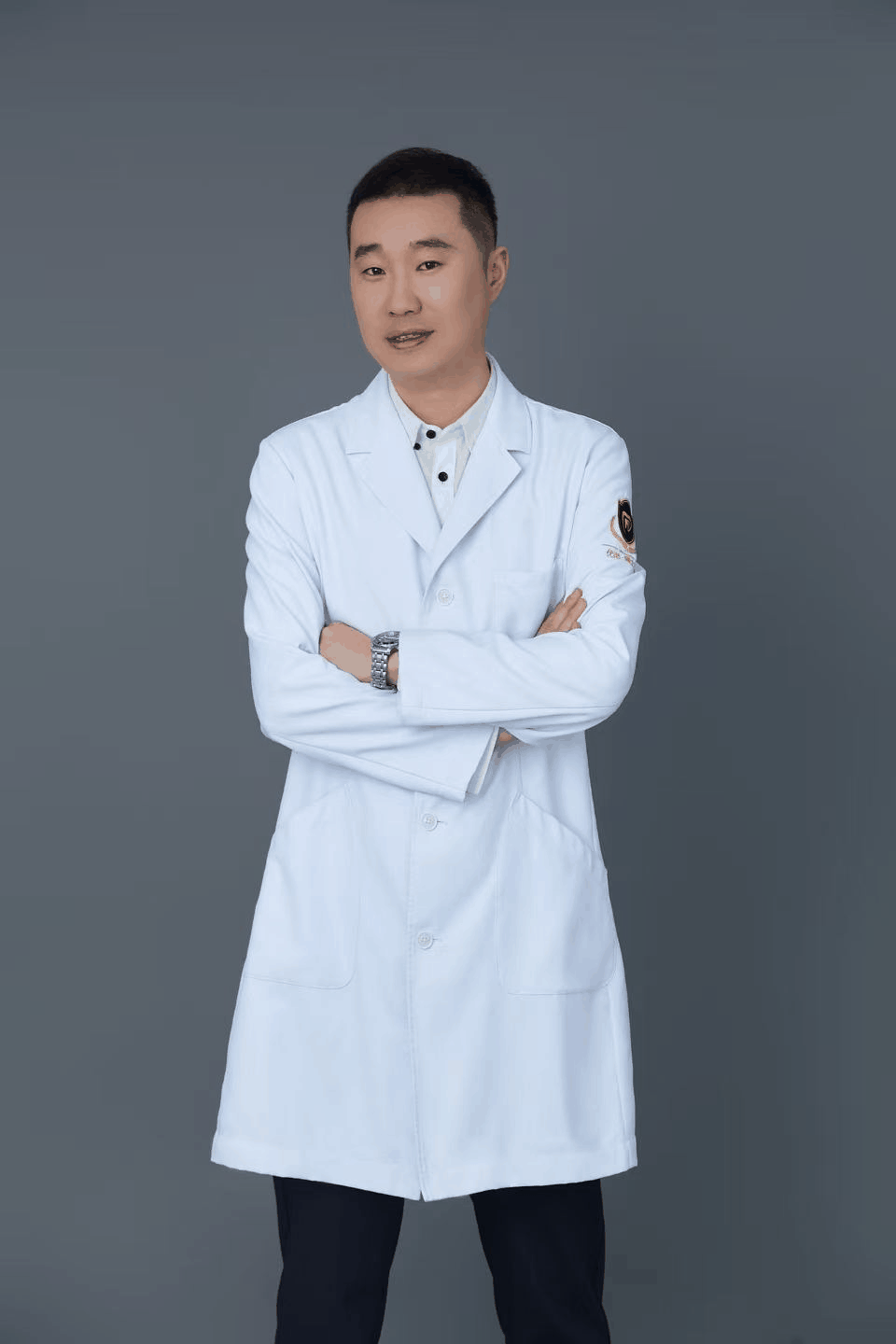 优诺口腔吴佳忆院长形象照