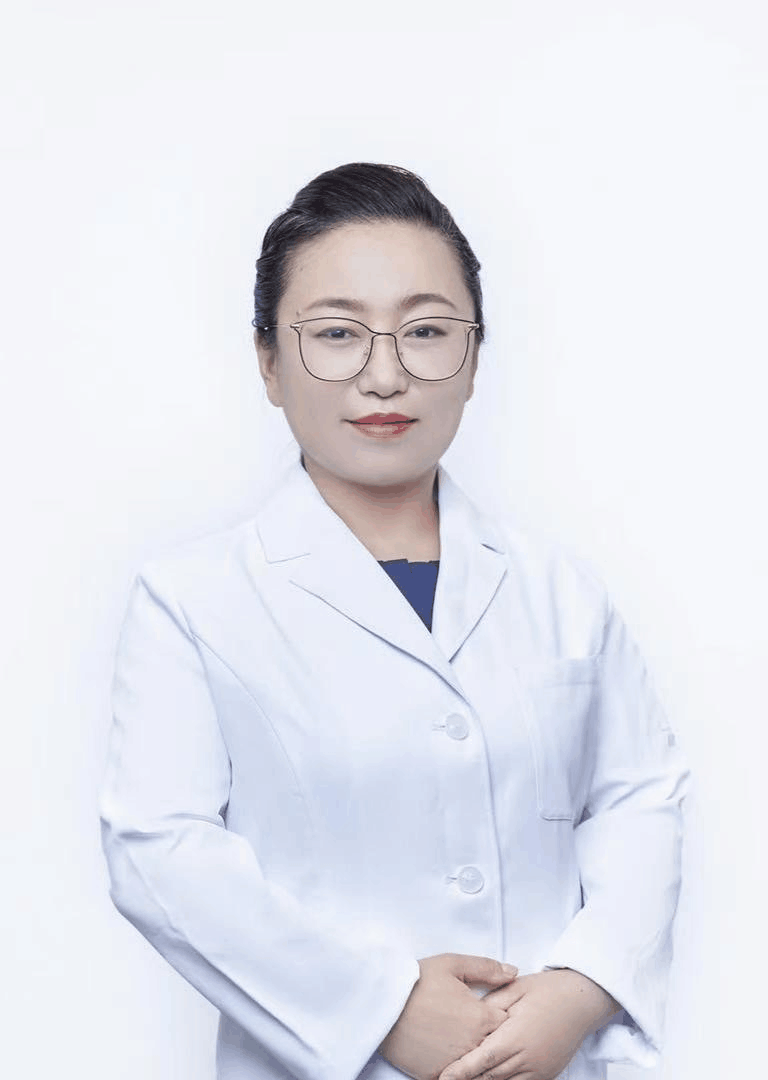 优诺口腔王玉晶主任形象照