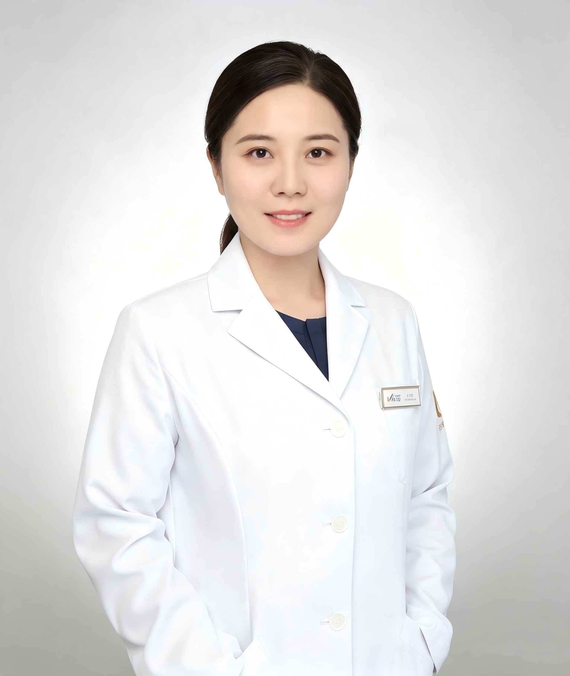 优诺口腔孙新宇医师形象照